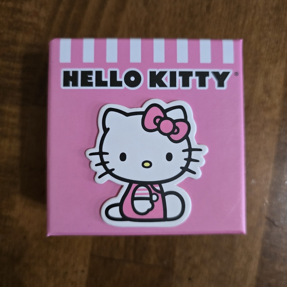 Hello Kitty Rainbow Necklace - Picture 2 of 3